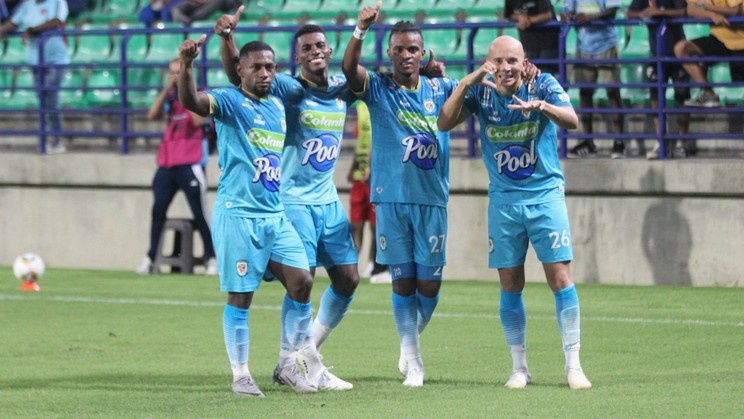 Un gol bastó para avanzar en Copa