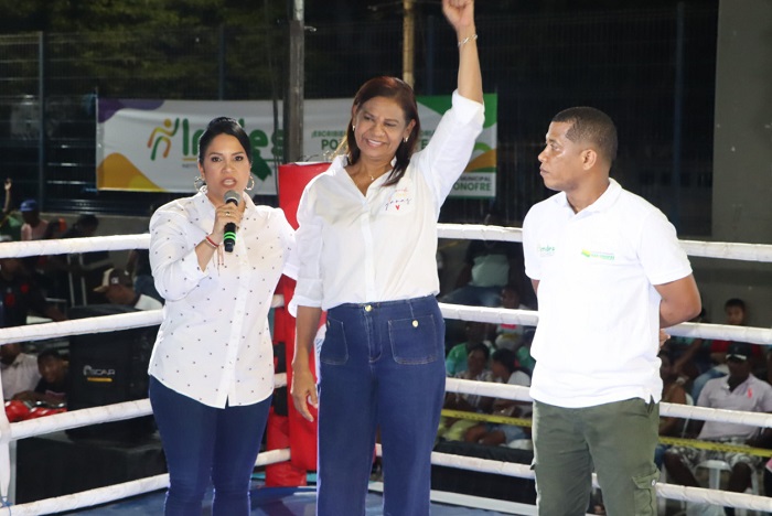 En el gobierno de Lucy García regresa el boxeo a Sucre, después de dos décadas