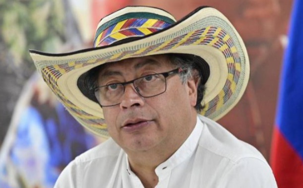 El CNE abre investigación formal contra campaña ‘Petro Presidente’