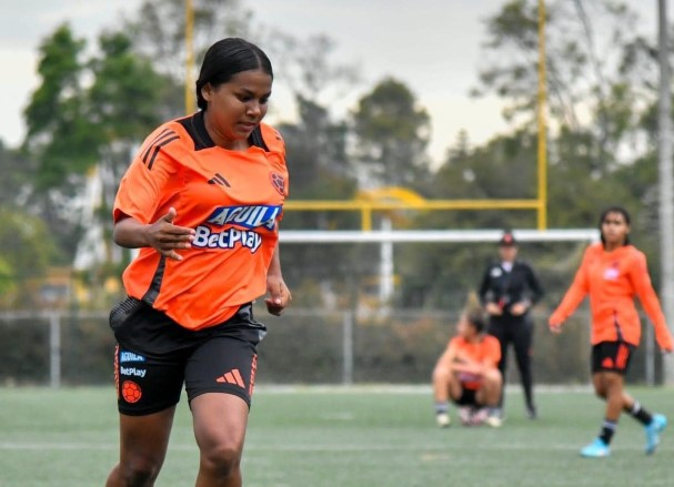 Eliesther Santos, tercera sucreña en jugar un Mundial