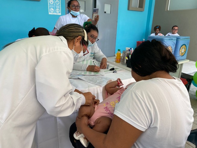 En Montería, vacunación para todos