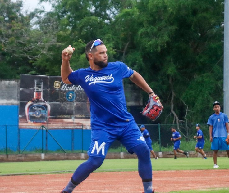 Vaqueros regresa al ruedo y Toros sigue preparándose