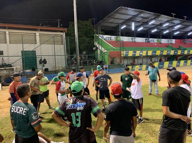 Inicia el Nacional de Sóftbol