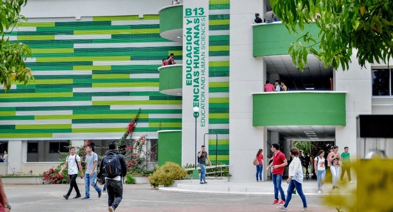 Unicor le apunta a las carreras profesionales con menos tiempo