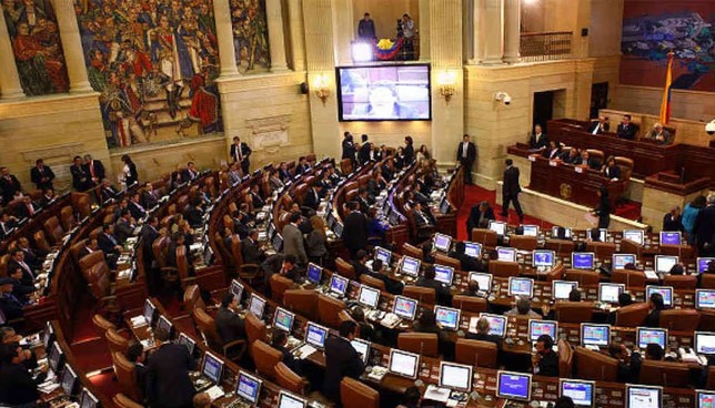 Agarrón en la Cámara de Representantes