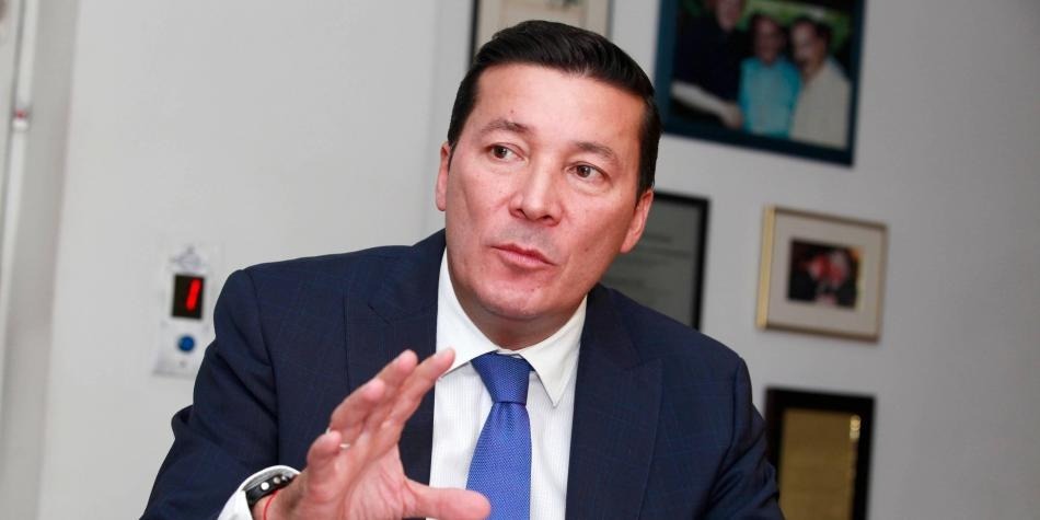 No respondemos ante funcionarios del Gobierno: Registrador Nacional