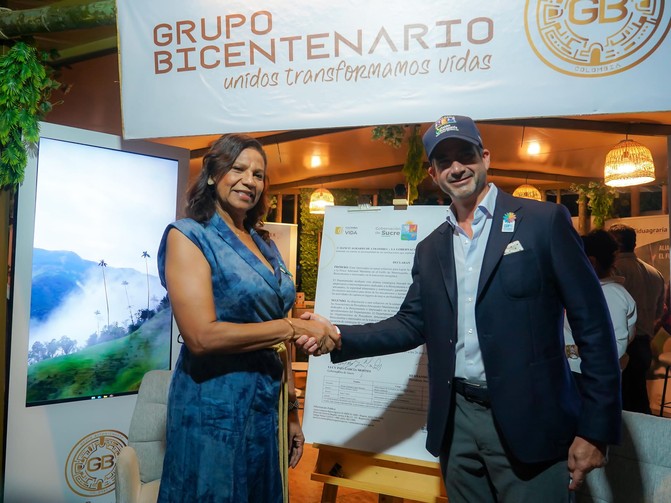 Gobernadora García logra convenio financiero para pescadores del Golfo
