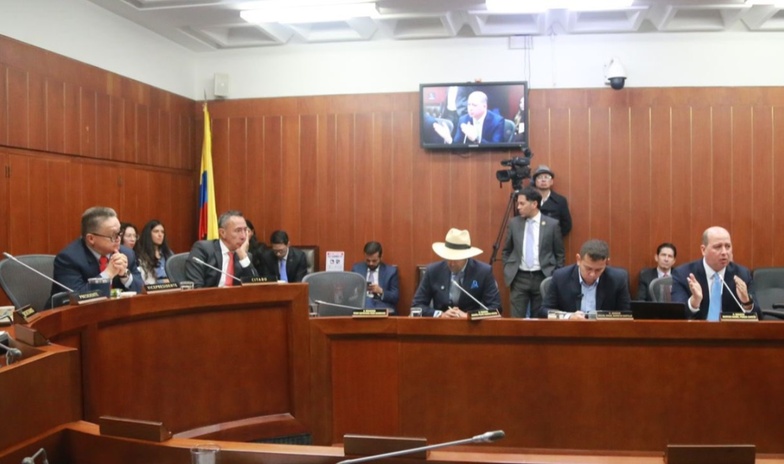 Por deslenguadas e improvisaciones la están acabando: Pineda García