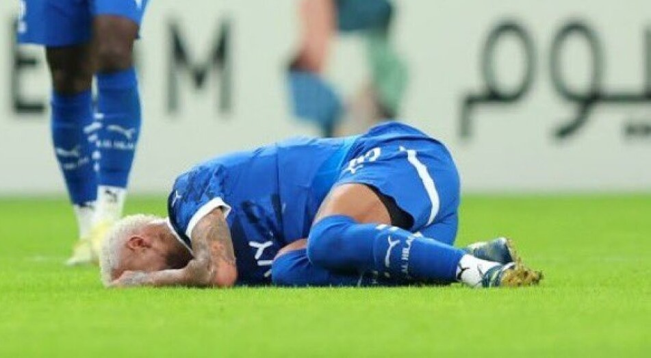 Neymar se volvió a lesionar