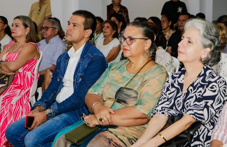 Cereté inauguró el XXI Encuentro Nacional e Internacional de Mujeres Poetas