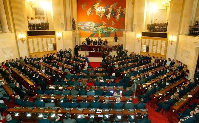 Cámara aprobó la reforma política en su segundo debate