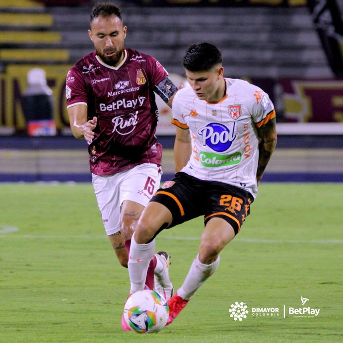 Jaguares y tres más con la calculadora en la mano