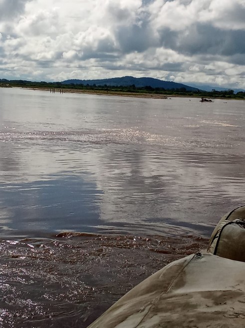 Abierto, echando agua hacia a la Mojana y sin asomo de reinicio de obras está Cara de Gato