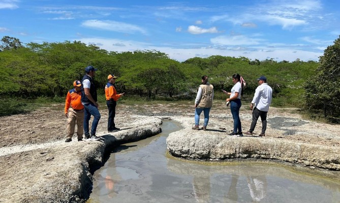 Continúan con el  monitoreo de volcanes