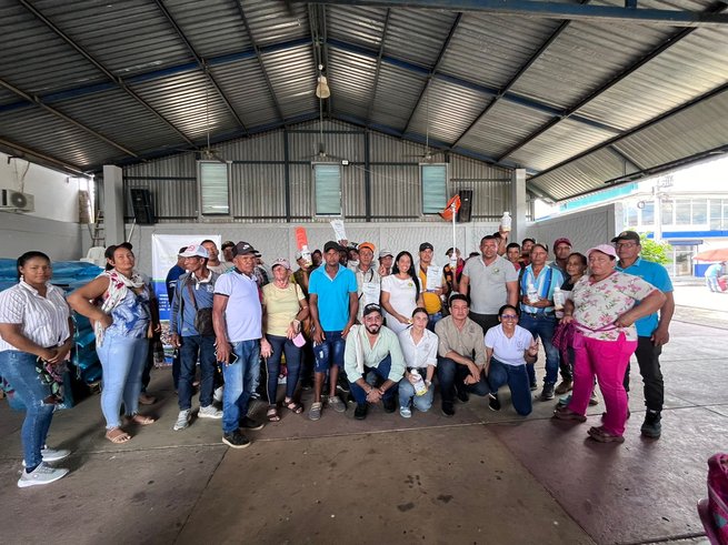 Gobernación de Córdoba entrega insumos agropecuarios a 80 familias beneficiarias de Puerto Libertador
