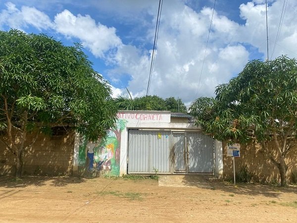 Estudiantes quedaron sin computadores
