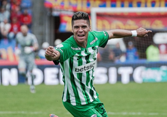 Nacional sacó ventaja en el grupo A