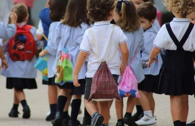 MinEducación buscara modificar el horario escolar