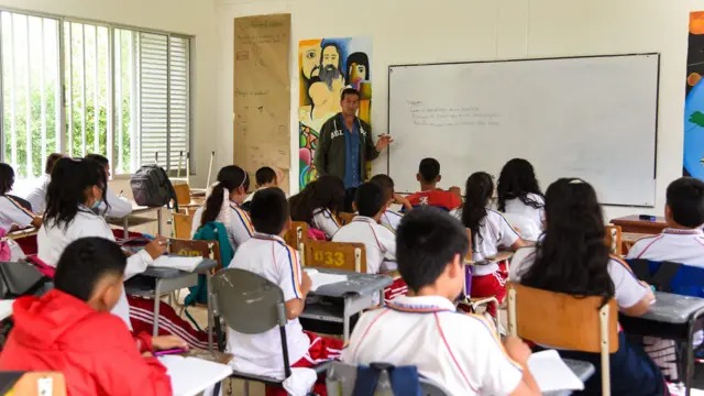 Jornada escolar tendría cambios, preparan decreto