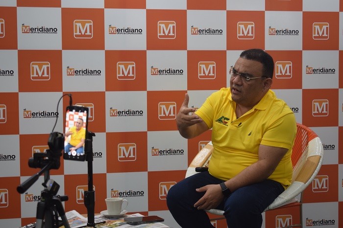 Esperamos consenso para un mejor servicio de salud: senador Correa