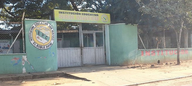 Profieren pliego de cargos contra docente