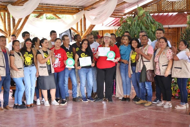 Icbf lanzo la nueva 'Bienestarina Mamá con Chontaduro'