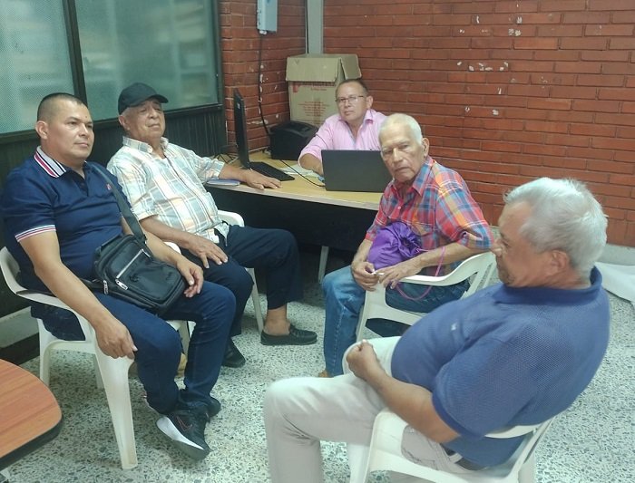 Organizaciones comunales, en 'pañales' para participar en convocatorias