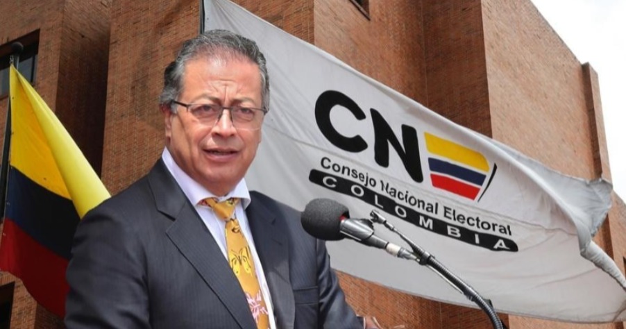 Petro y su defensa desconocen al CNE