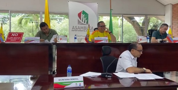 Gobernadora García presentó 11 proyectos más a la Asamblea