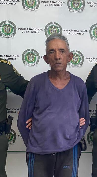 Se habría aprovechado del acercamiento que tenía con la víctima
