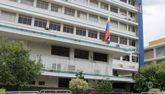 'Carrusel de Educación', contrataban maestros, pero de obra
