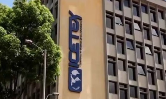 Oficializan al nuevo presidente de Icetex