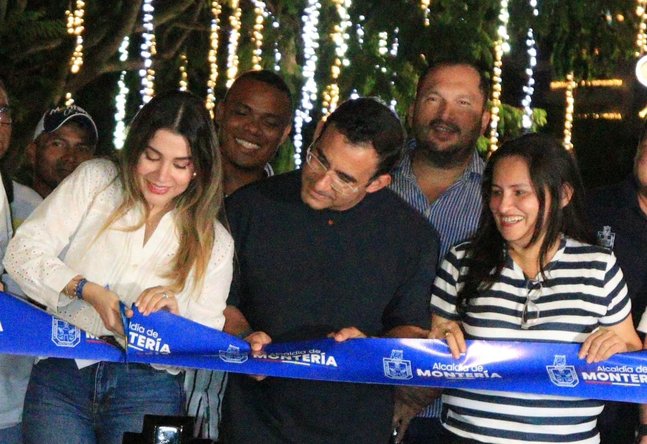 Alcalde Hugo Kerguelén y gestora social Diana Sierra reinauguraron la Ronda del Sinú Norte