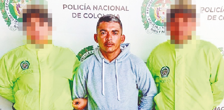 Supuestamente agredía a la víctima física y psicológicamente