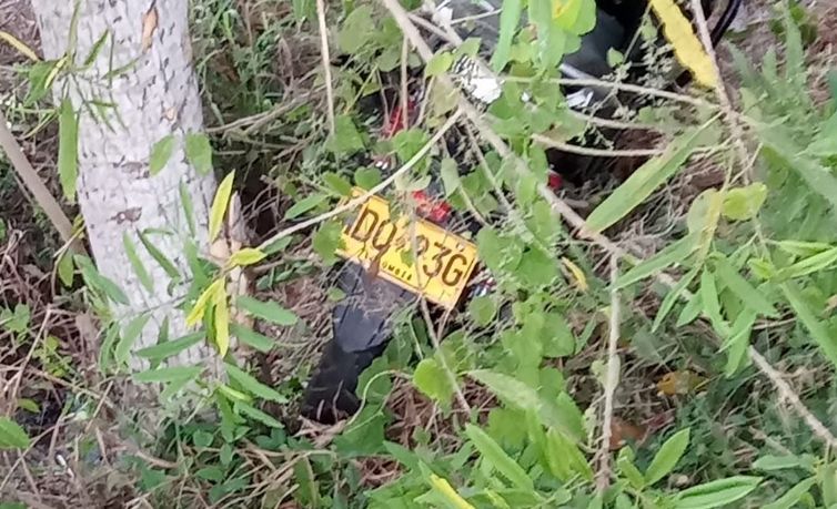 En la vía Mocarí - Terminal de Transporte un motociclista perdió la vida