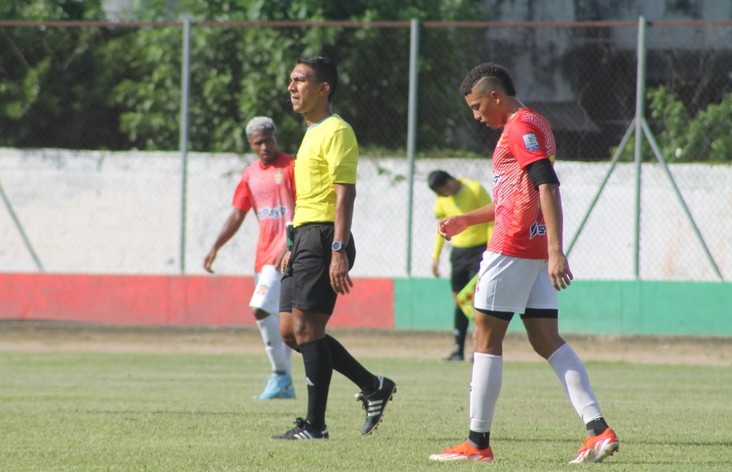 Árbitro sucreño estará en la final del fútbol profesional