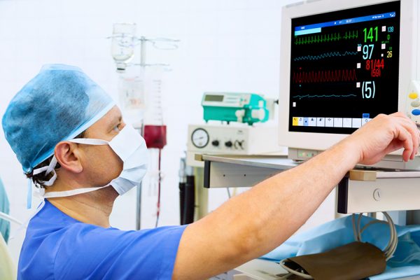 EPS no deben usar 5% de la UPC para financiar equipos de salud territorial: Corte