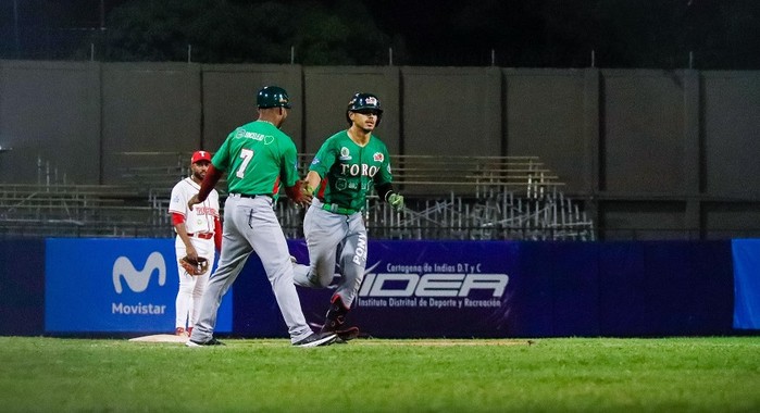 Vaqueros ganó y a Toros le falló el pitcheo