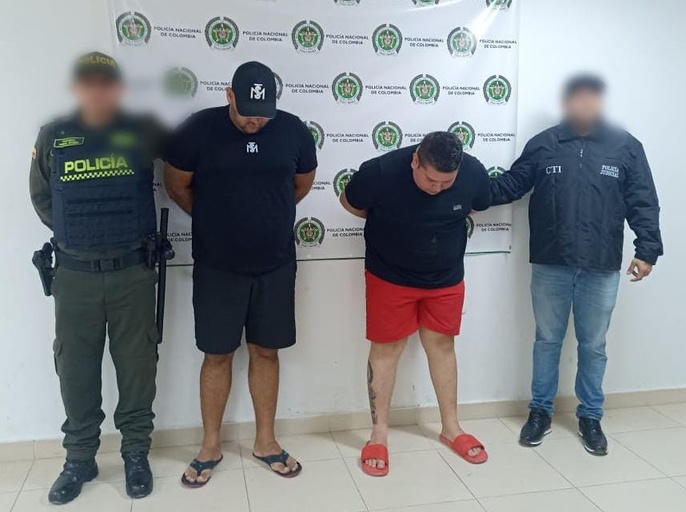 Los buscaban por concierto para delinquir y hurto por medios informáticos.