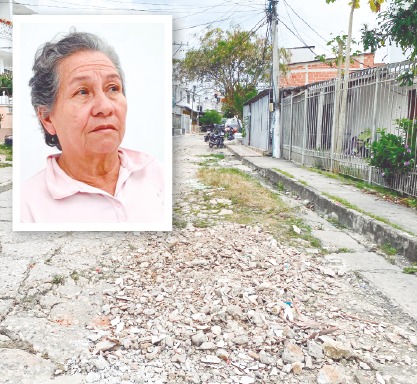 Calle en mal estado obligó a la comunidad a bloquear el paso