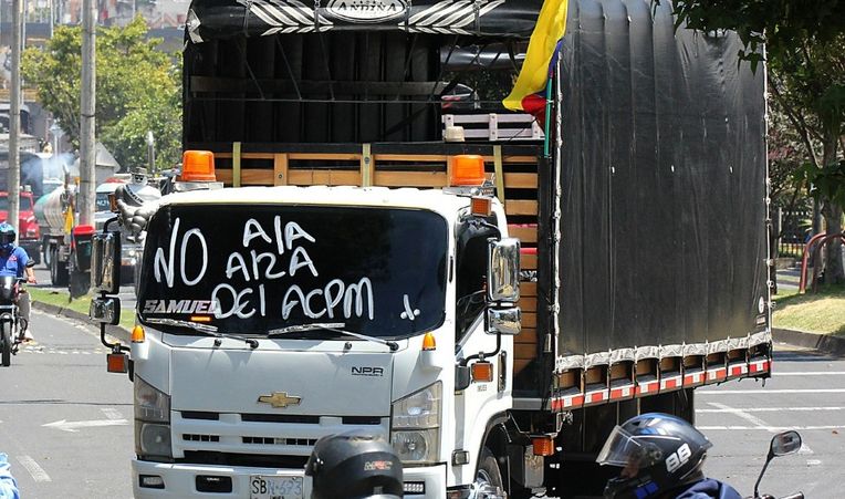 Posible paro nacional de camioneros