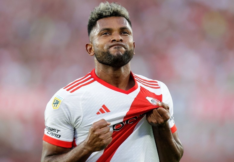 Tres colombianos entre los más goleadores