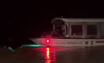 Se volcó un bote, menor está desaparecida