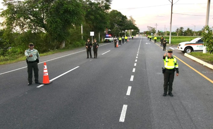 Mil 300 hombres vigila en puente de 'Reyes'