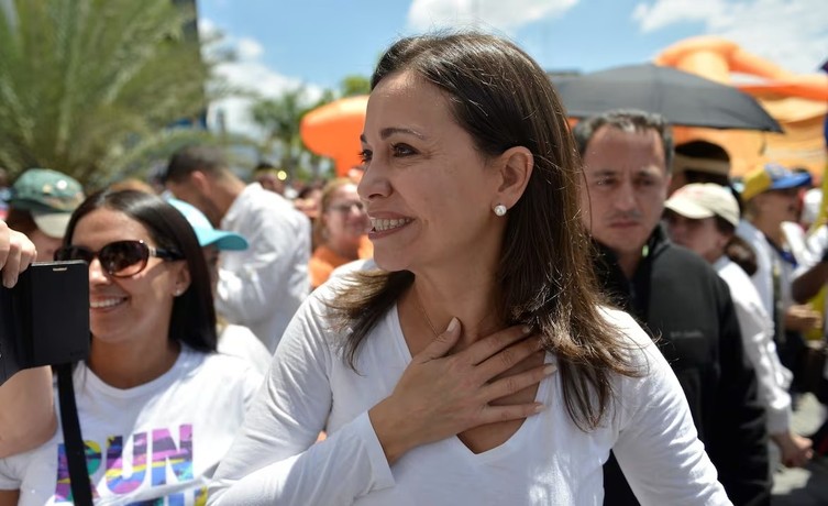 María Corina denunció asedio hacia su madre por parte del régimen de Maduro
