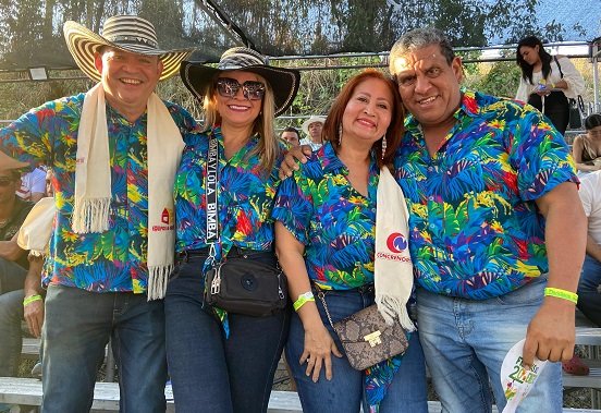 Sociales: Disfrutaron el desfile tradicional con El Meridiano