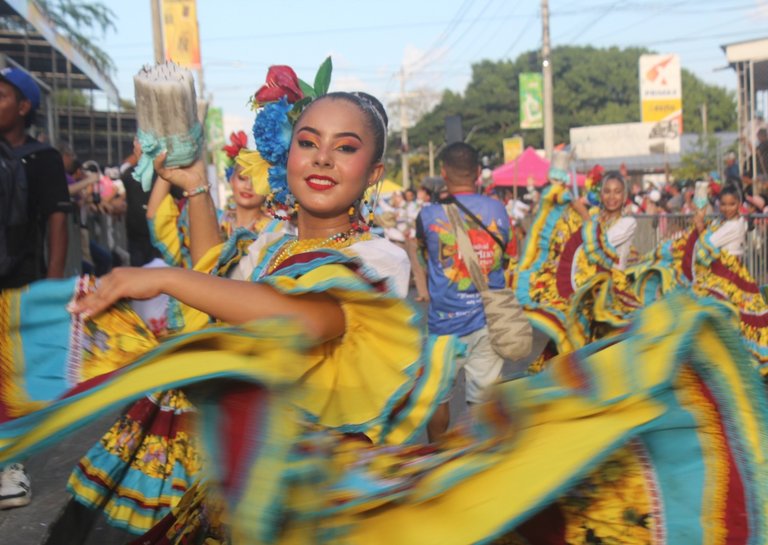 Las mejores comparsas del Desfile de Tradición