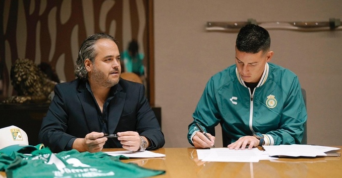 James es nuevo  jugador de León