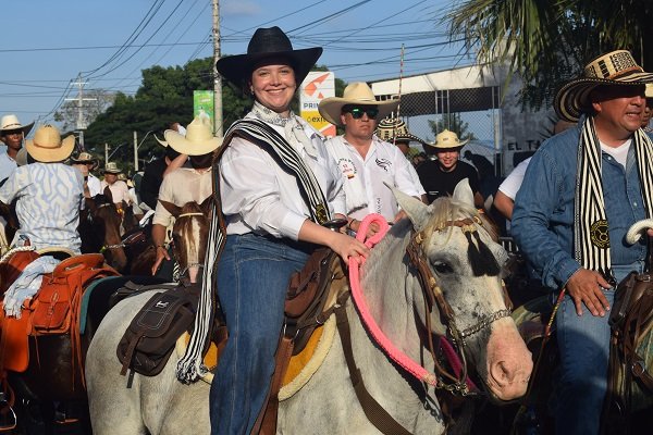 Los rostros que se apreciaron en la gran cabalgata