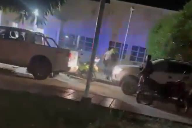 Siete policías heridos tras ataque en el Cesar
